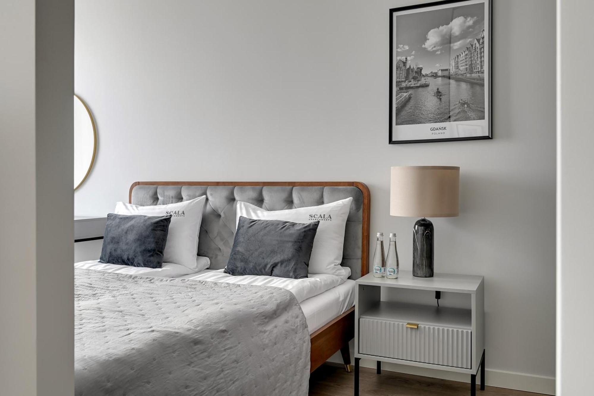 גדנסק Scala 60K City Center Apartments With Parking By Lion Apartments מראה חיצוני תמונה